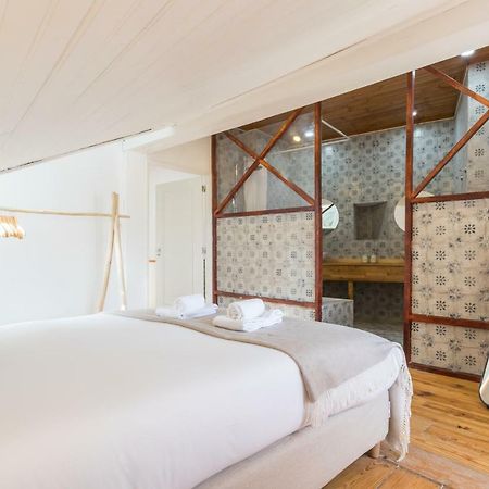 Alfama Tale Four-Bedroom Apartment W/ River View - By Lu Holidays Lissabon Buitenkant foto